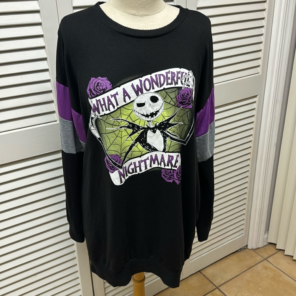 Disney Tim Burton’s The Nightmare Before Christmas Sweater Size Large 12-14